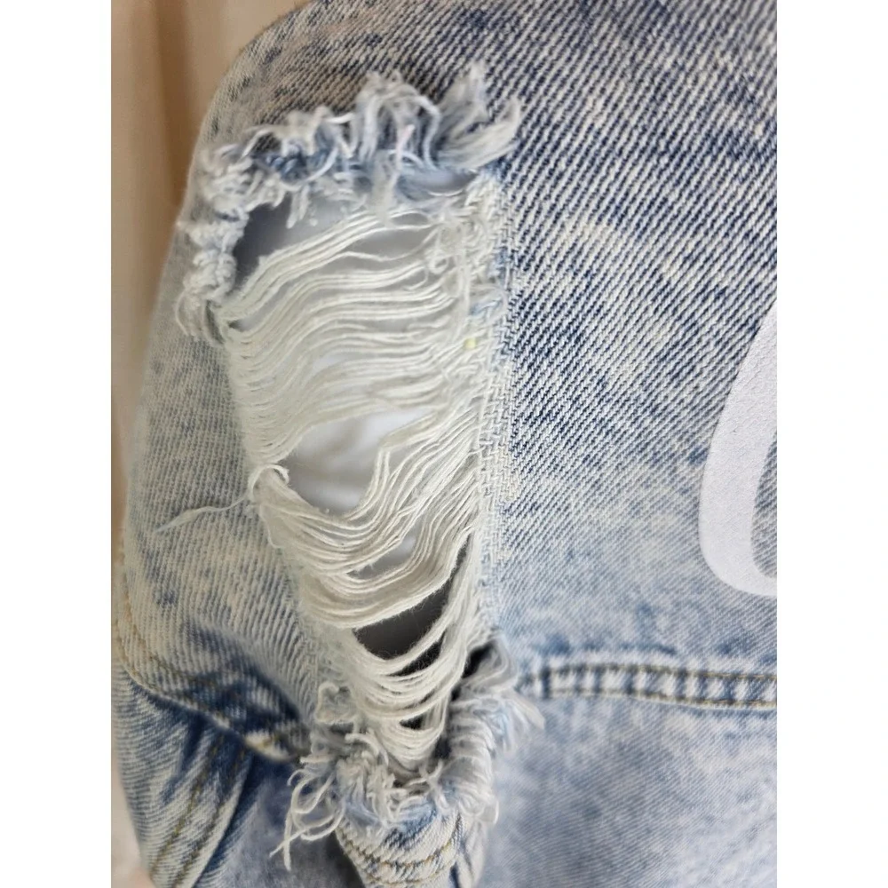 Rivalry Runway Denim Cowgirl‎ Acid Wash Distressed Jean Jacket Light Blue L